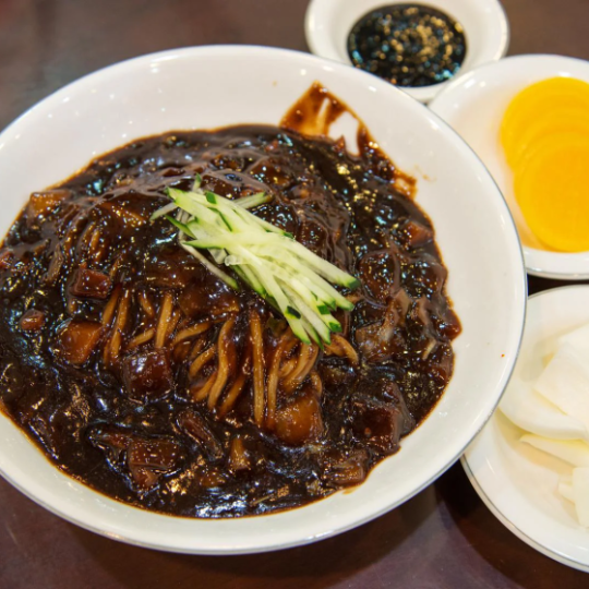 Mì Tương Đen